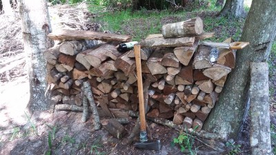 woodpile1.jpg