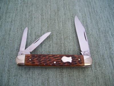 beautiful wallkill riverworks splitback whittler