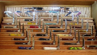 BOOKCASE-1 - 11-23-16r.jpg