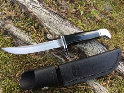 Buck 118 D2 with scabbard.JPG