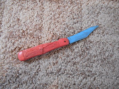 Rubber Knife.jpg