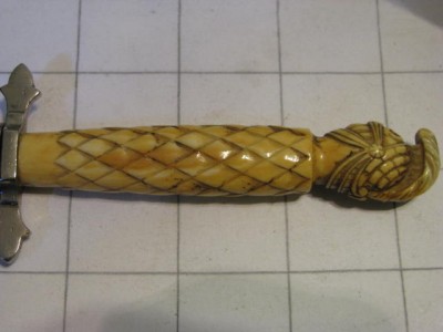 MasonicDaggerHandles 004.jpg