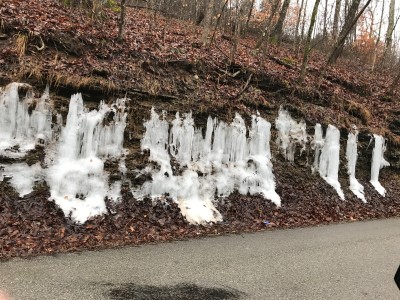 Ice falls.JPG