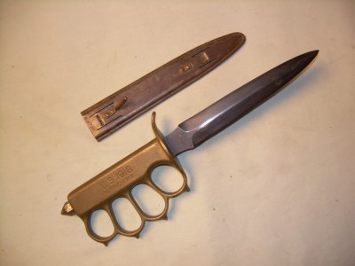 1918 LF&C Trench Knife pic1.jpg