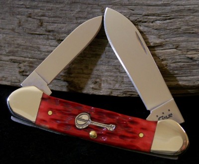 Red Canoe Banjo Shield 2015.JPG