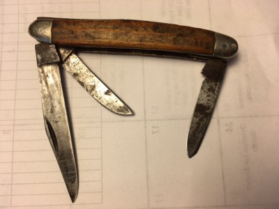 eye knife.JPG
