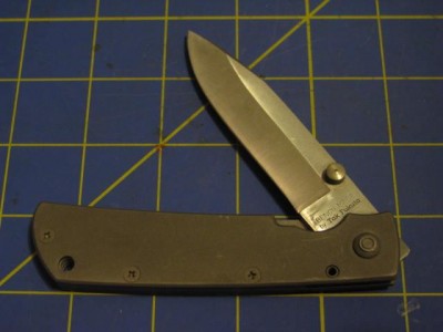 ParkerBenchmadeTakFukuta-1.JPG