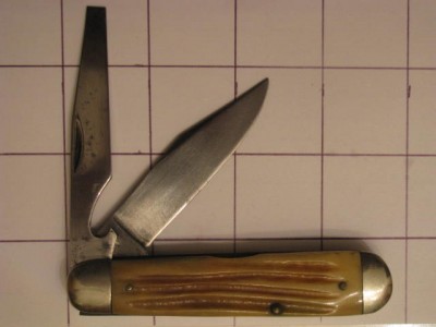 QueenSleeveboardJack w ScrewdriverBlade 002.jpg