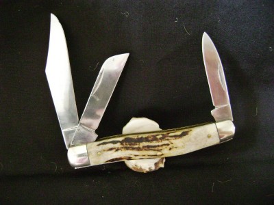 Schrade 8 OT - Open Pile.JPG