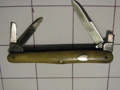 PetersBrothers(Petirs)CutleryCo4BladeTuxedo1 001.jpg