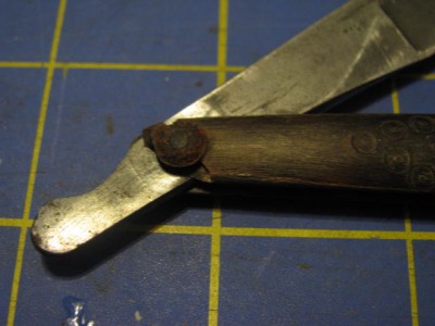 WolfAcierFonduRazor-w-Case&Strop-19.50 005.jpg