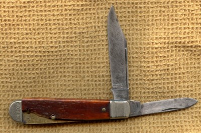 Schrade 2OT cracked front.jpg