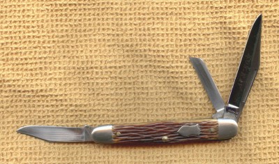 Schrade Walden 863 bone mark side.jpg