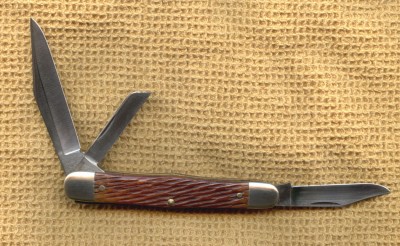 Schrade Walden 836 pile side.jpg