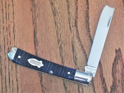 UNION RAZOR by CANAL STREET CUTLERY in ROPE JIGGED BLUE BONE-r (1).jpg