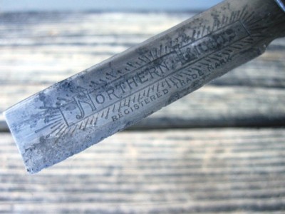 razor 008.JPG