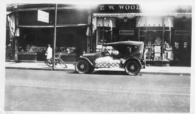 The Hupmobile in Duluth in front of Woolworths.