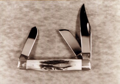 Case 1970 Ten Dot 5.jpg