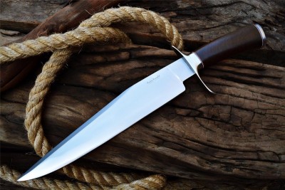 Fixed Blade - 2.jpg