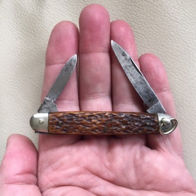 Morley hand.jpg