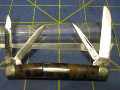 VulcanKnifeCo4BladeCngress1.JPG