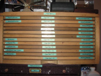 KnifeCabinets 012.jpg