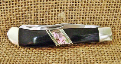 Rough Rider RR 1695 Mini-Trapper - Closed Mark.JPG