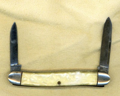 Kingston pen knife a.jpg