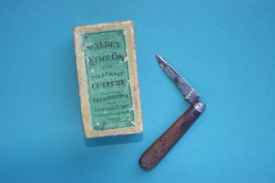 waldencoboxknife1.jpg