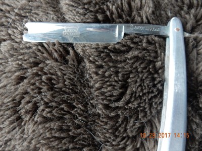 KeenKutter Razor a.JPG