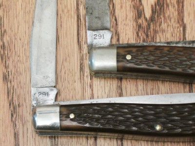 PAIR OF SCHRADE 291 TRAPPERS M#.JPG