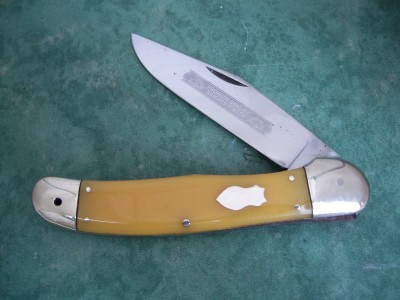 single blade 3 eye folding hunter yellow