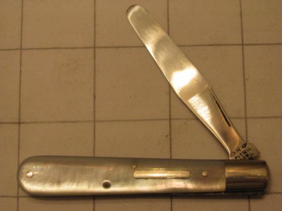 Russell#3SpatulaPear6.00 001.jpg