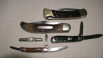 Clasp knives and Bob's shop Nov 2017 003.JPG