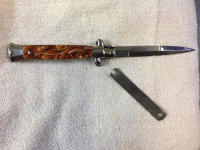 switchblade_3_spacer_a.jpg