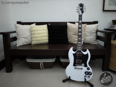 Epiphone.jpg