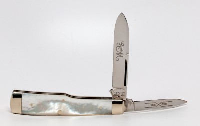 Schatt & Morgan 052 236 Series VIII 1998 Pearl Gunstock #3 small.jpg