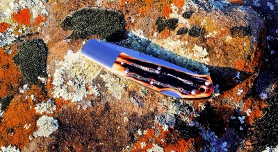 Moki Kronos on Granite Boulder