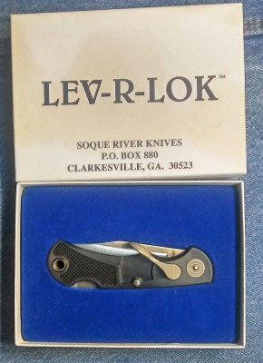 Soque River Knives Lev-R-Lok a.jpg