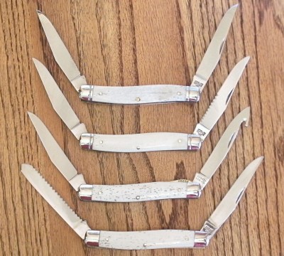 H.W. MUSKRATS IN WHITE BONE.jpg