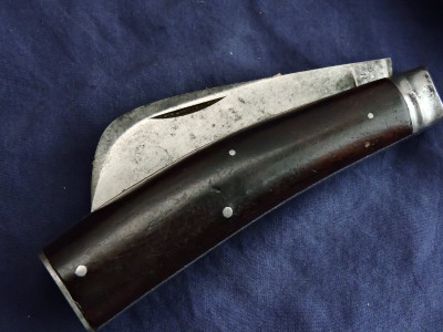 WALDEN KNIFE CO.