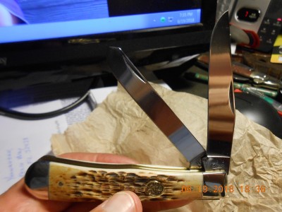 Burnt Amber Case Trapper w/Bass Pro shield.