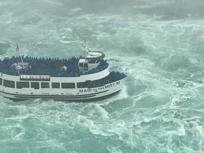 Maid Of The Mist 2.jpg
