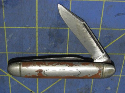 SyracuseKnifeCoShellHandledJackWithClipMasterBlade 33cents 001.jpg