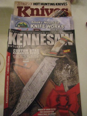 KnifeWorld&BladeMagazine$4.90 005.jpg