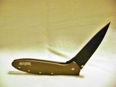 Kershaw Leek - 1660OLBLK Olive & Black - Open.JPG