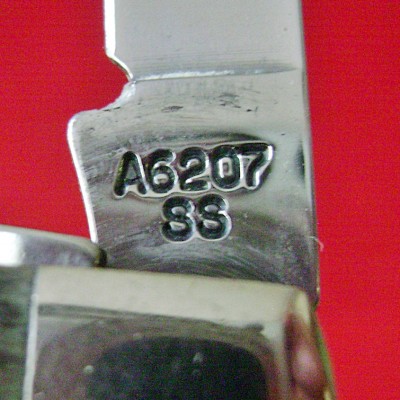 Case Mini Trapper 6207 SS Appaloosa Bone - Pattern Stamp.JPG