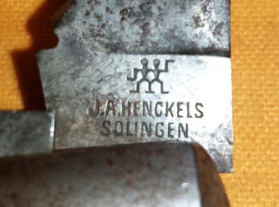 Henckels Coke Saw 5.jpg