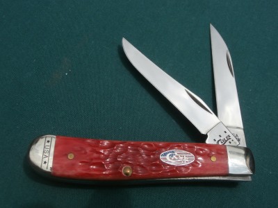 2014 Case Jigged Red Bone 6207W Wharncliffe Mini Trapper w/ American Flag Shield
