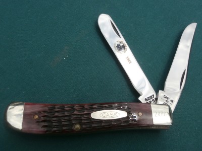 1983 Case 6207 Jigged Burgundy Bone "New Grind" Mini Trapper